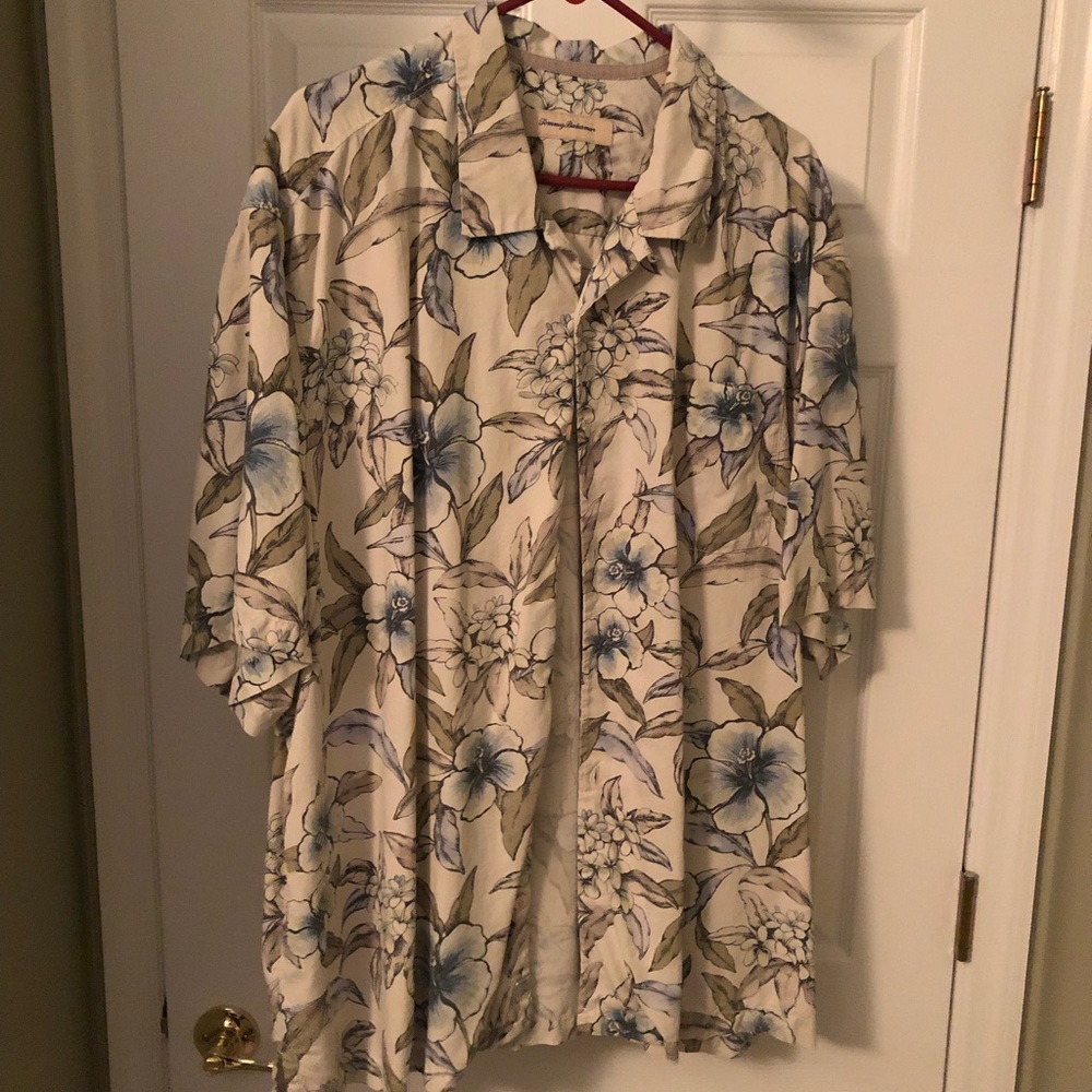 Tommy bahama